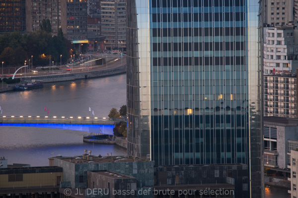 tour des finances à Liège